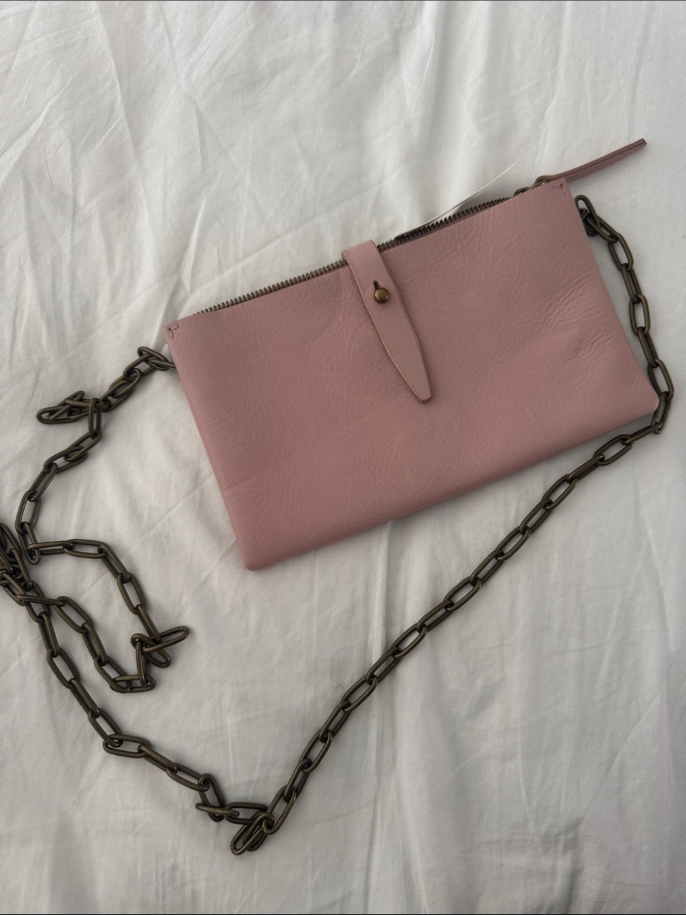 Madewell Transport Accordion Leather Crossbody Bag in Dusty Blush